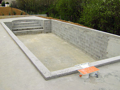 Création piscine béton à Le Puy-en-Velay